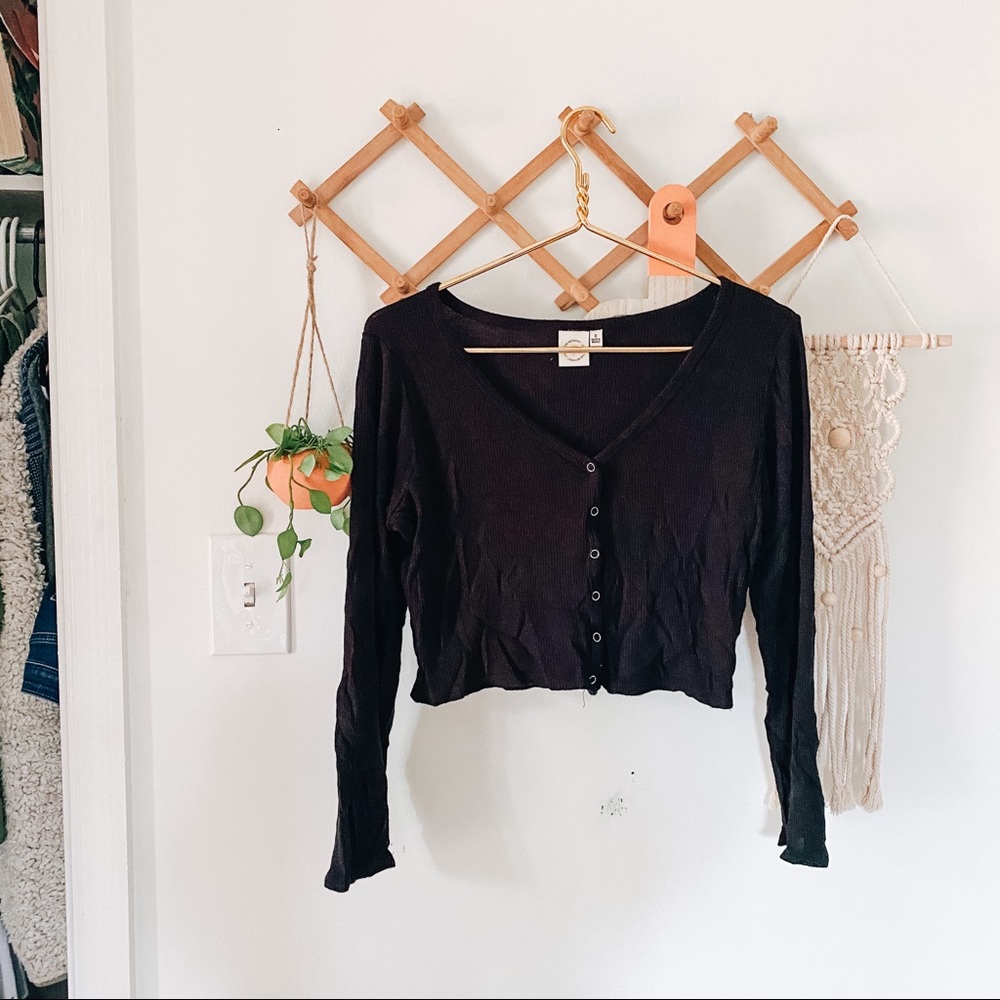 cropped button down long sleeve
